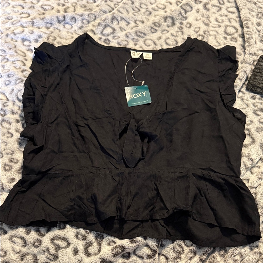 Roxy Tie Front Crop Blouse